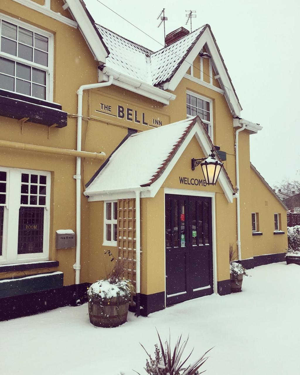 Hotel The Bell At Old Sodbury Chipping Sodbury Exterior foto